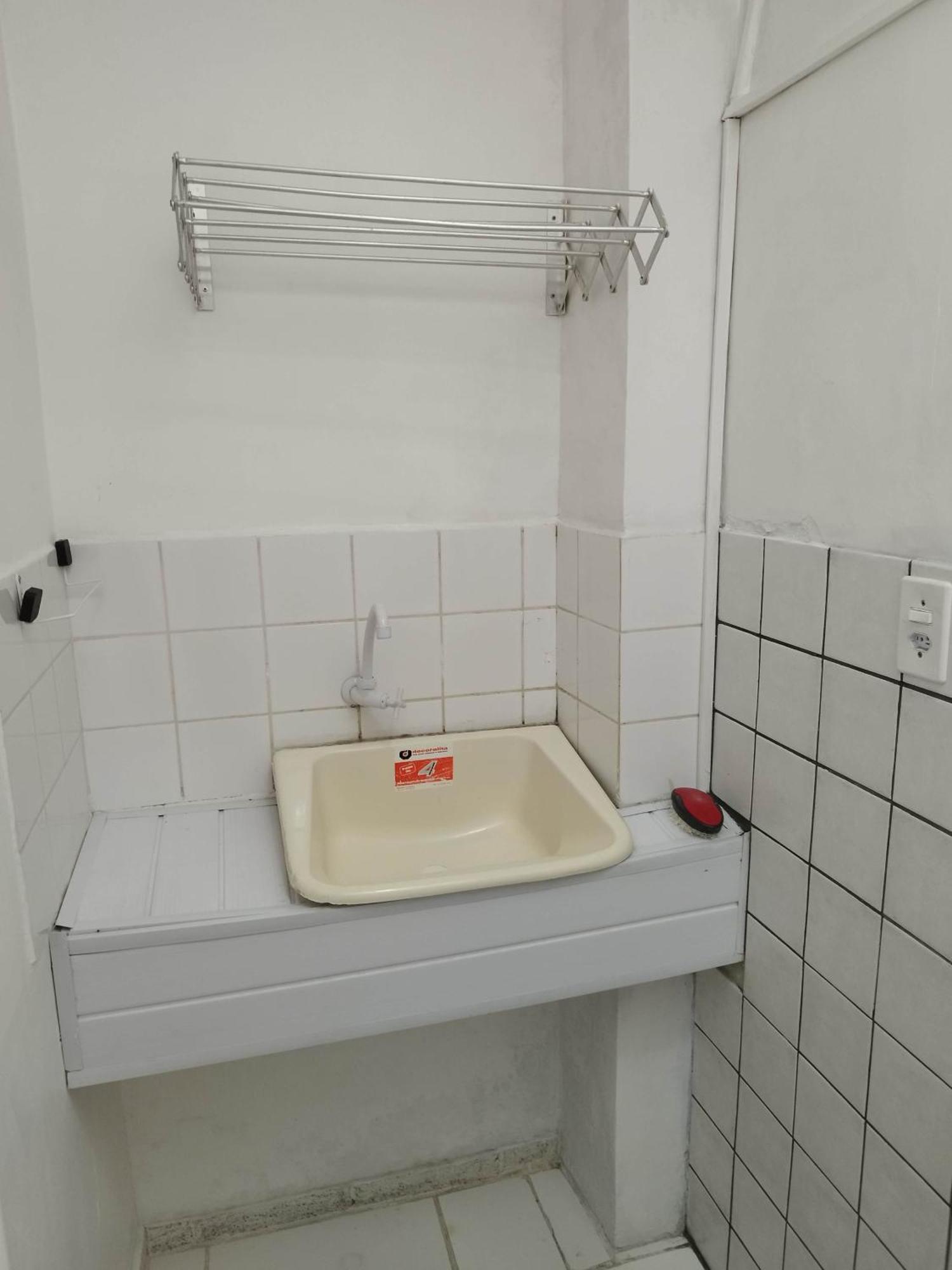 Apto 3 Completo Ar Cond Fogão Geladeira Etc Todo Seu Exatamente no Centro de Vila Velha Não divide com ninguém Sem escadas Centro Praia da Costa Esterno foto
